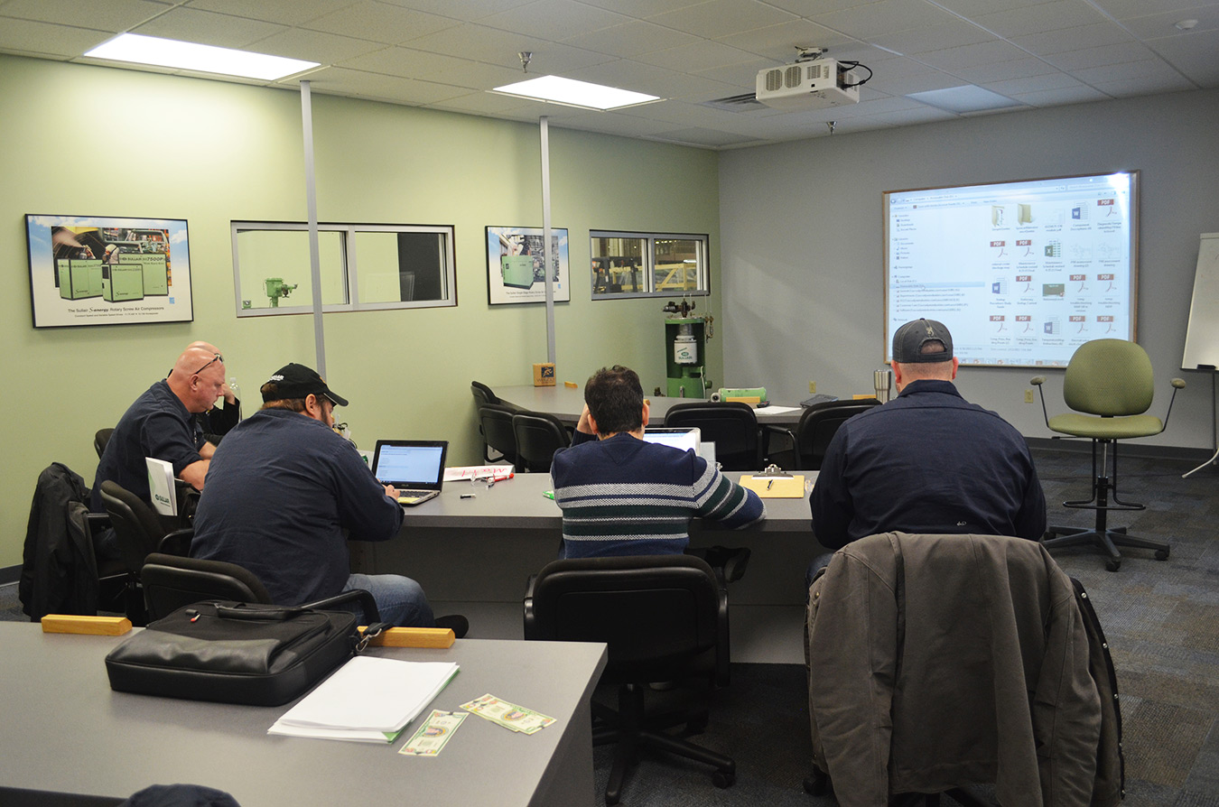 Sullair conducts trainings for compressed air sales engineers and service technicians